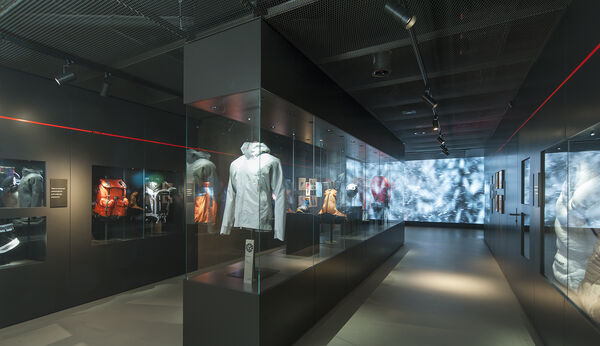 Mammut Showroom hp start